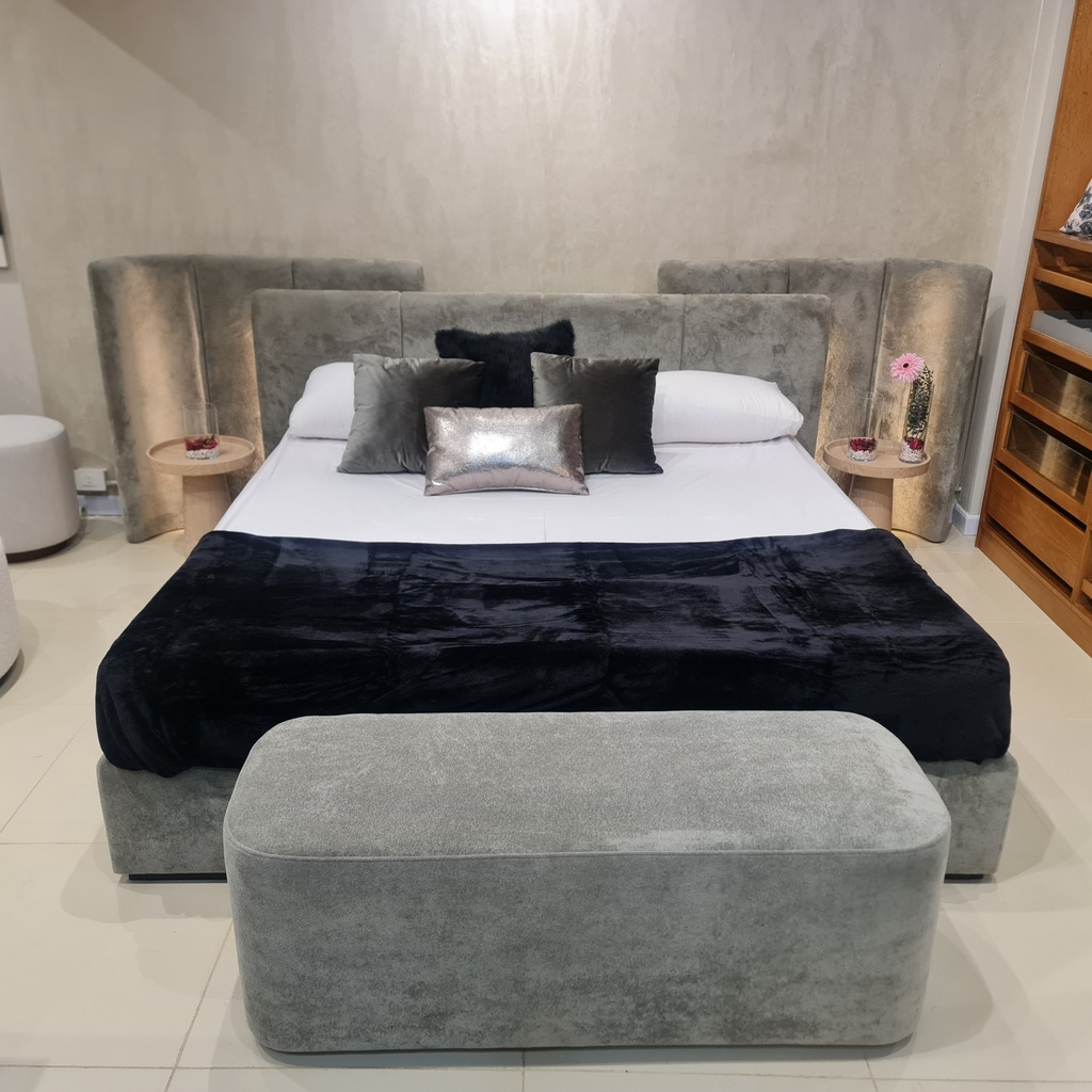 Bed - Velvet - Mint Gray